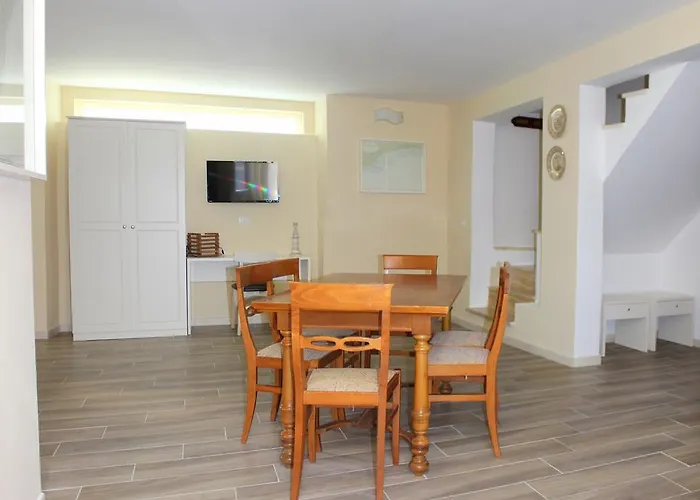 Faro Bianco - & 3* غالّيبولي