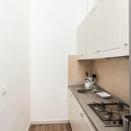 Πανσιόν Faro Bianco - &