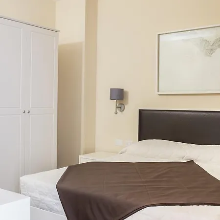 Faro Bianco - & Πανσιόν Gallipoli