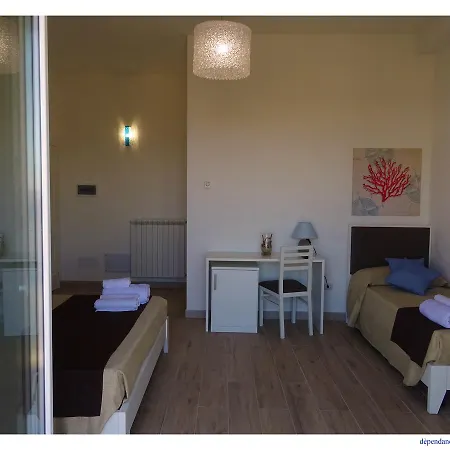 Faro Bianco - & Πανσιόν