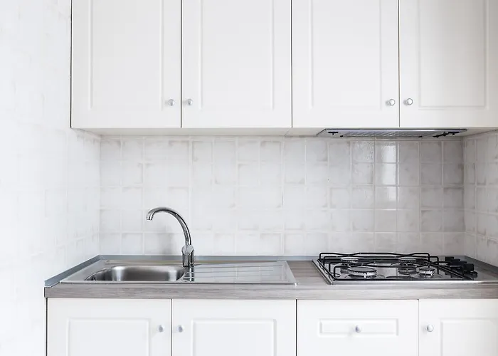 Faro Bianco - & 招待所 加利波利