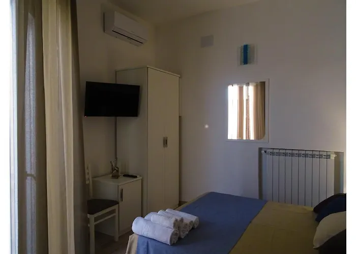 招待所 Faro Bianco - & 加利波利